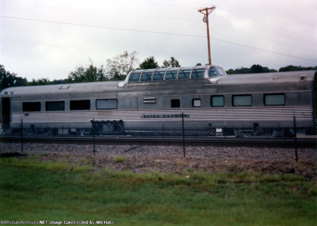 CB&Q Dome-Buffet-Lounge-Coach 320 "Silver Garden"